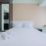 Modern And Comfy Studio Apartment Grand Dhika City By Travelio