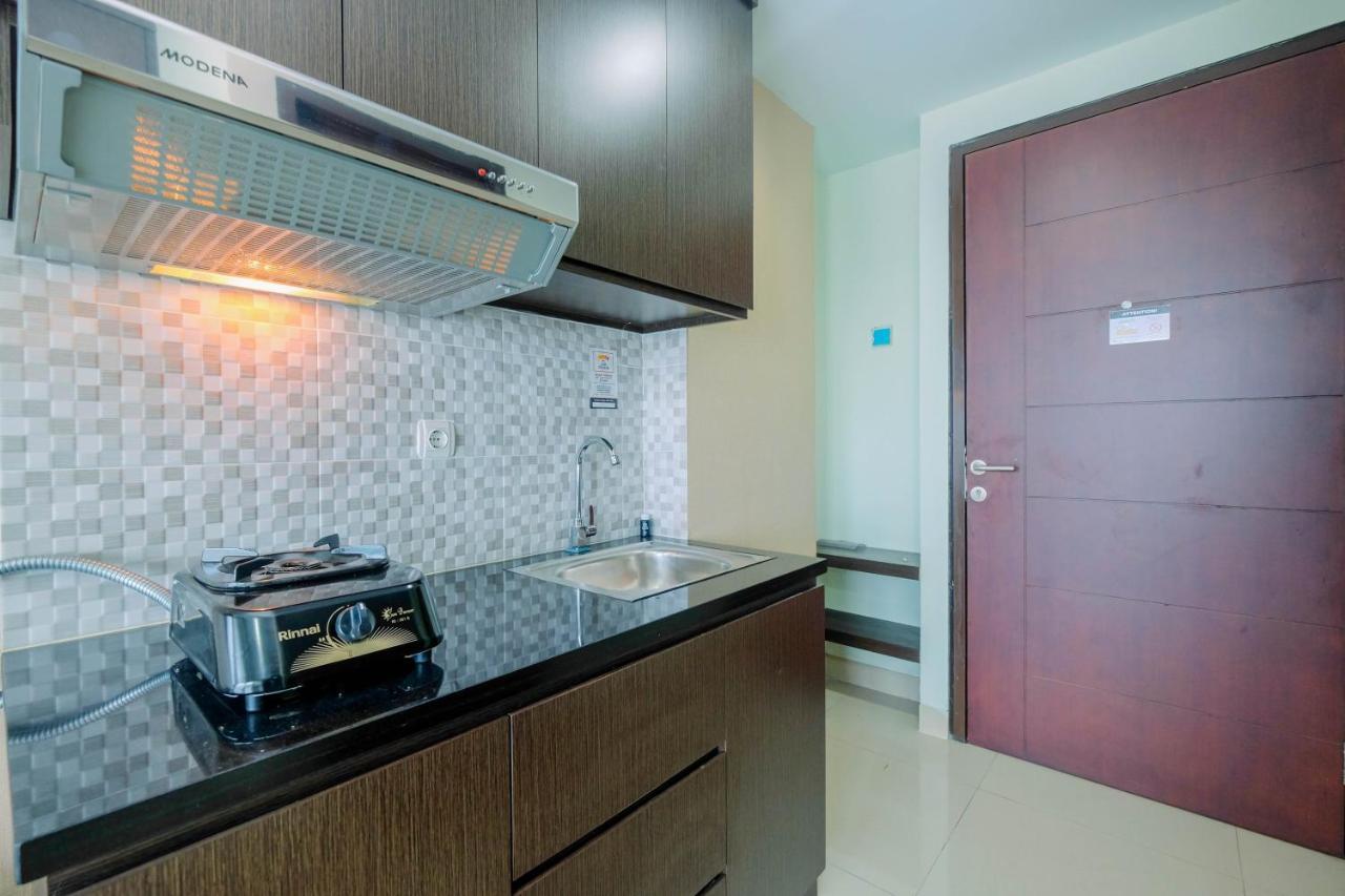 Apartemen Modern And Comfy Grand Dhika By Travelio Bekasi